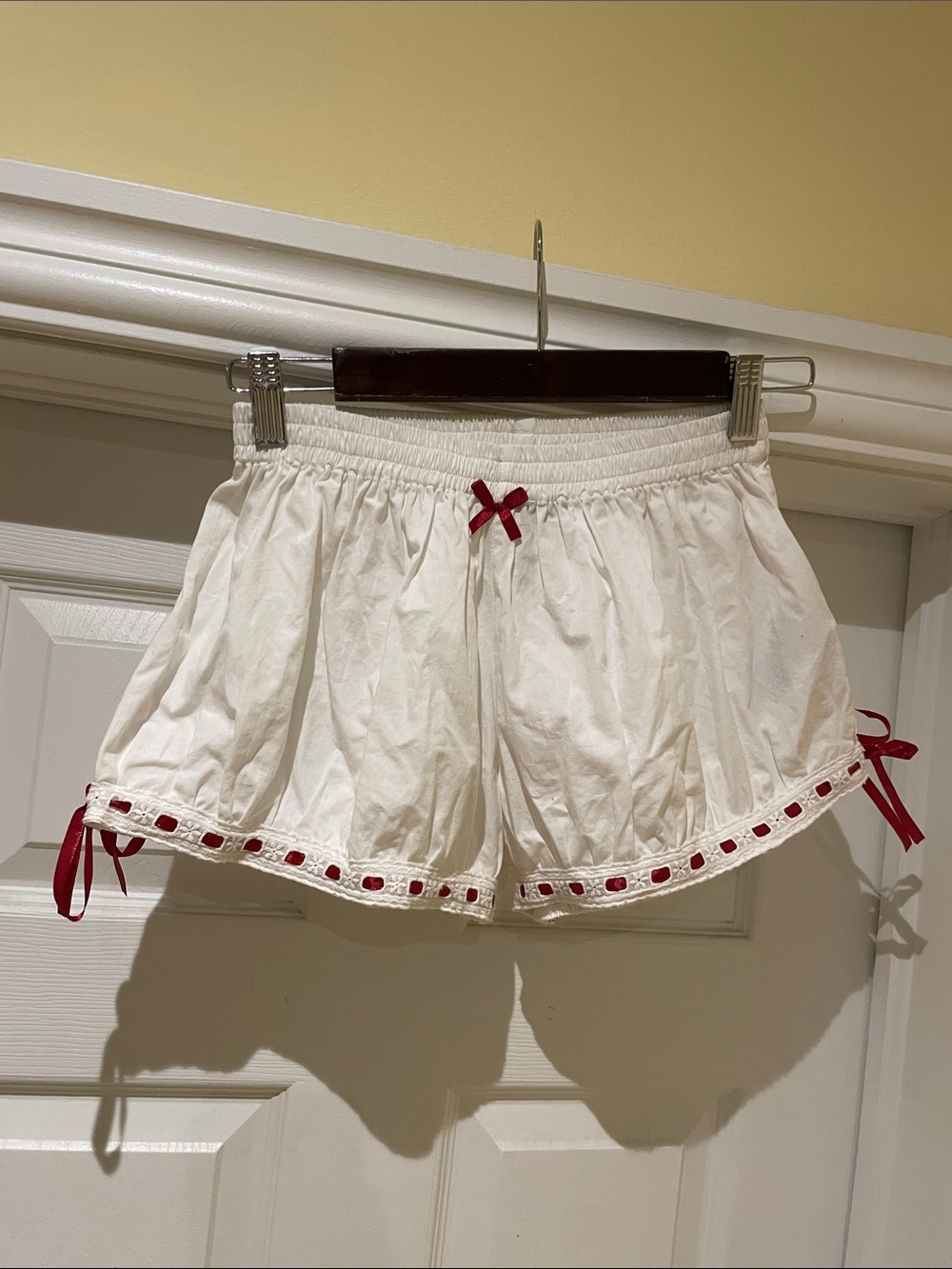 Motel White Cotton Bloomers Shorts with Red Ribbon Trim Coquette Balletcore S